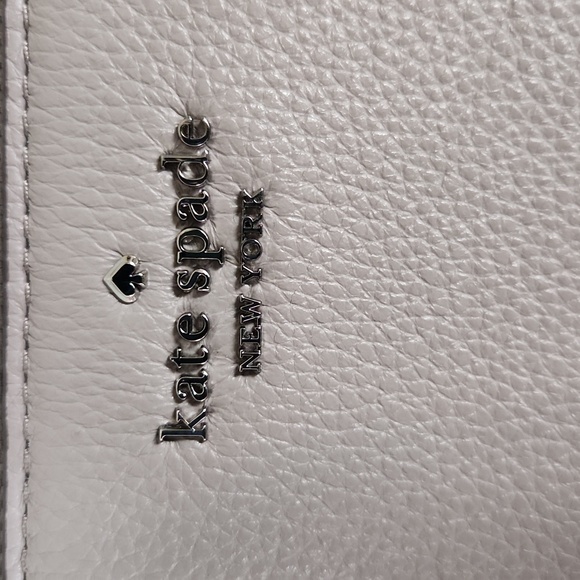 Kate Spade Gray Leather Zip Around Wallet - Picture 2 of 10